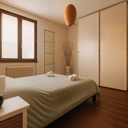 Civico 44 - Vicino A Mirabilandia, Ospedale E Centro Iperbarico * Rávena